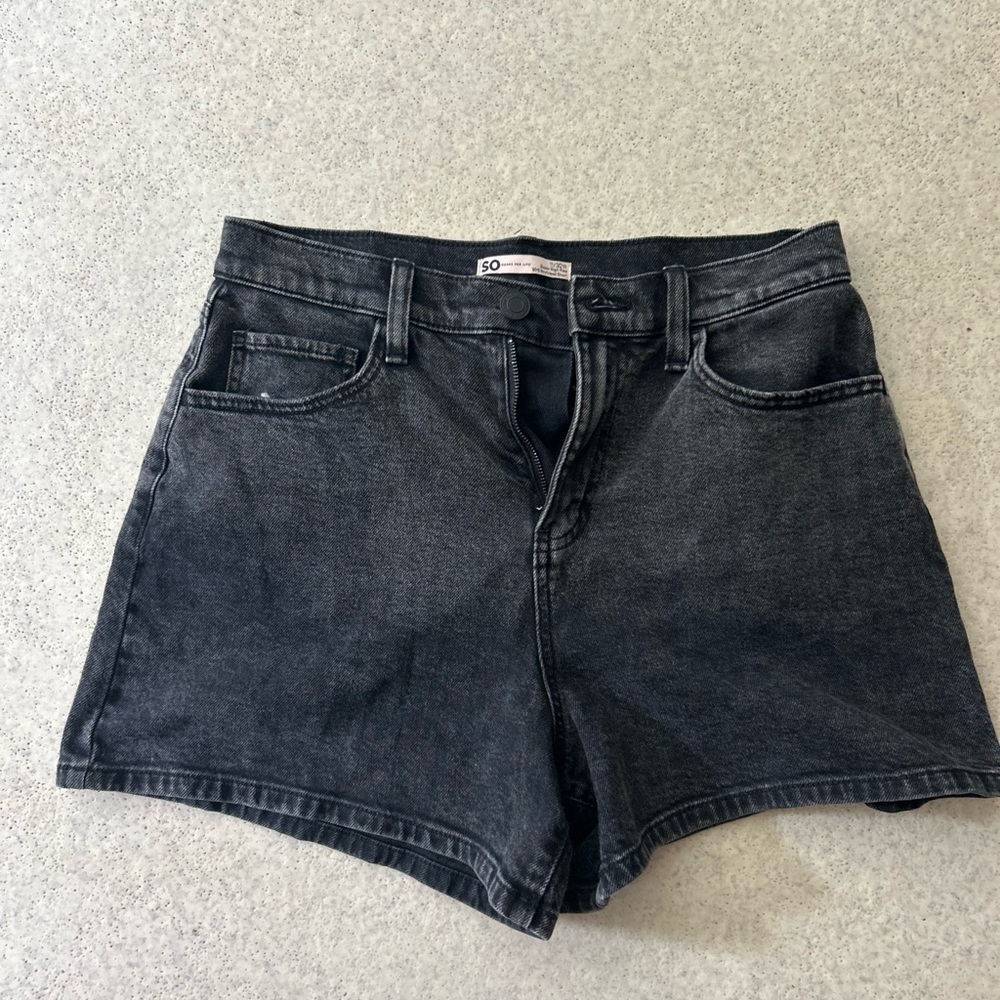Super High Rise Size 11/30W Black Denim Women's Shorts